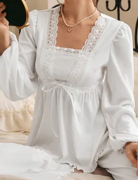 Conjunto de pijama de mujer elegante con bloque de color y encaje, estilo del sur de Francia - Shein - FashionsVida