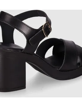 Sandalias de tacón de mujer en piel con pala cruzada y cierre de hebilla - Chika10 - FashionsVida