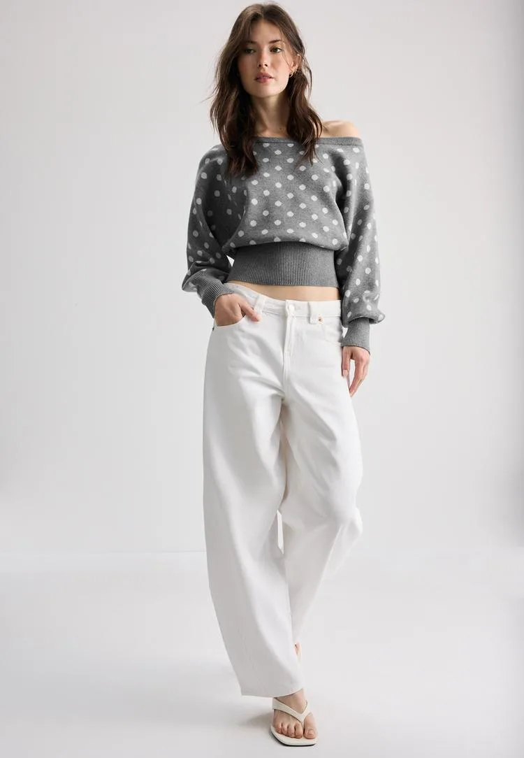 Asymmetrischer Strickpullover mit Rippsaum Graumeliert XS - Stradivarius - FashionsVida