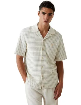 Camisa de hombre manga corta - Guess - FashionsVida