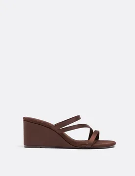 Sandalen mit Keilabsatz & Plateau BRAUN 36 - Stradivarius - FashionsVida
