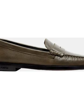 Mocasines de mujer en piel con punta cuadrada - Pompeii - FashionsVida
