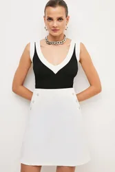 Womens Essential Techno Woven Skirt - White Cotton - Size 8 Uk