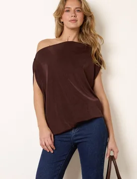 Women's Elasticated Waist Brown Short Sleeve Off-The Shoulder Top Size: Medium/Large - Brown - Size: M/L - Blue Vanilla - FashionsVida