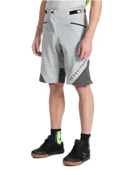 Vr Equipment Short Eqmspmb00611