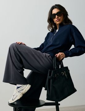 Sneakers con rete e inserti a contrasto - panna