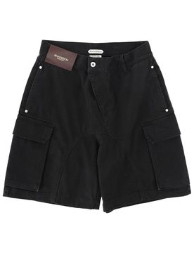 Twisted Patch Pocket Shorts