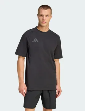 T-shirt Tiro Travel XS Black / Black - Adidas - FashionsVida