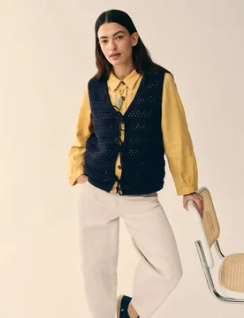 Pure Cotton Textured V-Neck Knitted Vest Navy female - White stuff - FashionsVida