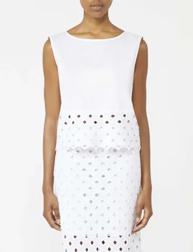 Top smanicato crop Beachwear bianco in popeline e pizzo macramé - Max Mara - FashionsVida
