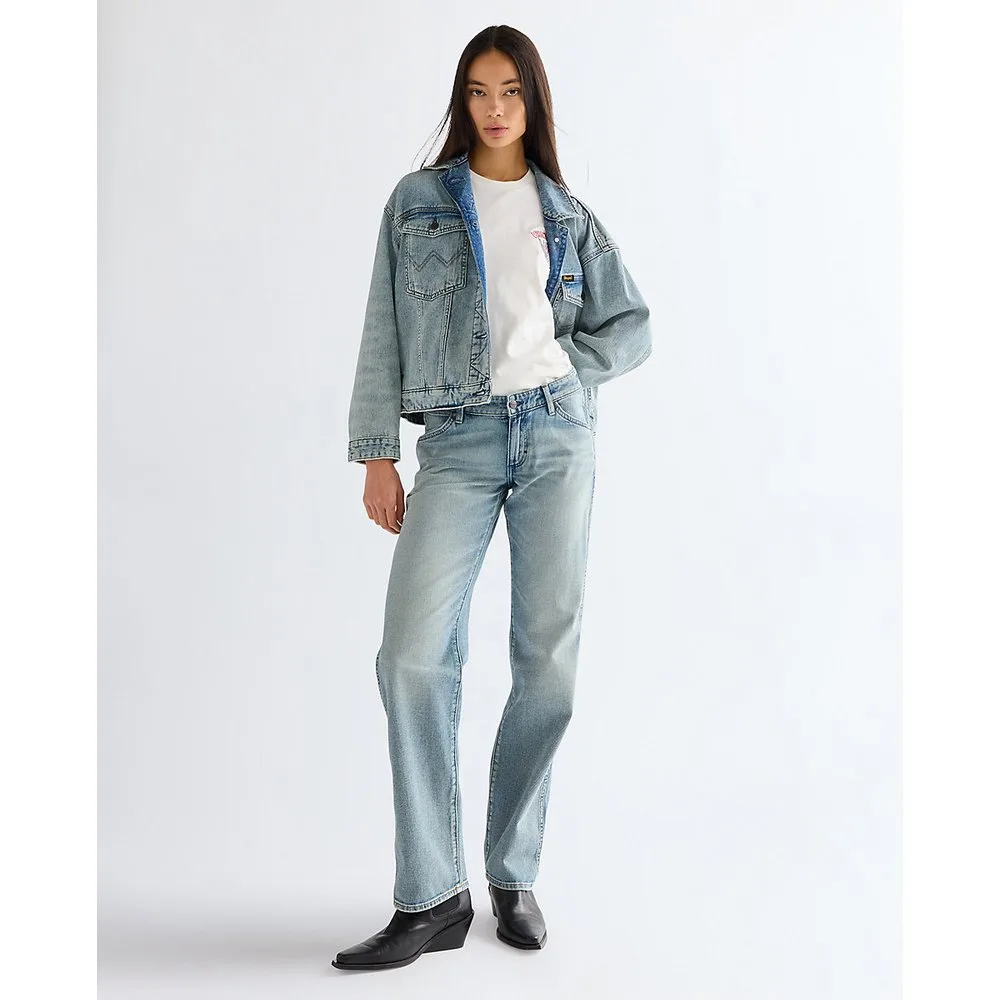 Vauquero de mujer low rise cowboy de corte recto - Wrangler - FashionsVida