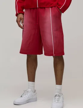 Men's Baggy Fit Spray Wash Piping Jersey Short Red Size Large Red L - boohooMAN - FashionsVida