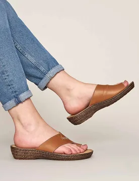 Women's 'Seville Classic 2' Toe-Loop Comfort Sandals in Tan Size: 7 - Tan - Size: 7 - Moshulu - FashionsVida
