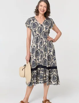 Women's Ikat Print Shirred Lace Midi Dress in Blue Size: 10 - Blue - Size: 10 - Izabel London - FashionsVida