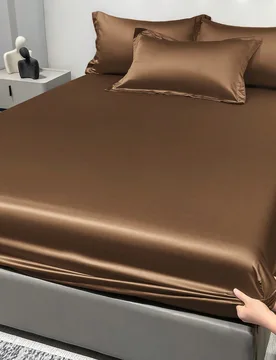 Pieza Sábana Ajustada De Color Sólido Satinado, Cubierta De Cama De Seda De Hielo De Color Café Oscuro, Juego De Ropa De Cama - Shein - FashionsVida