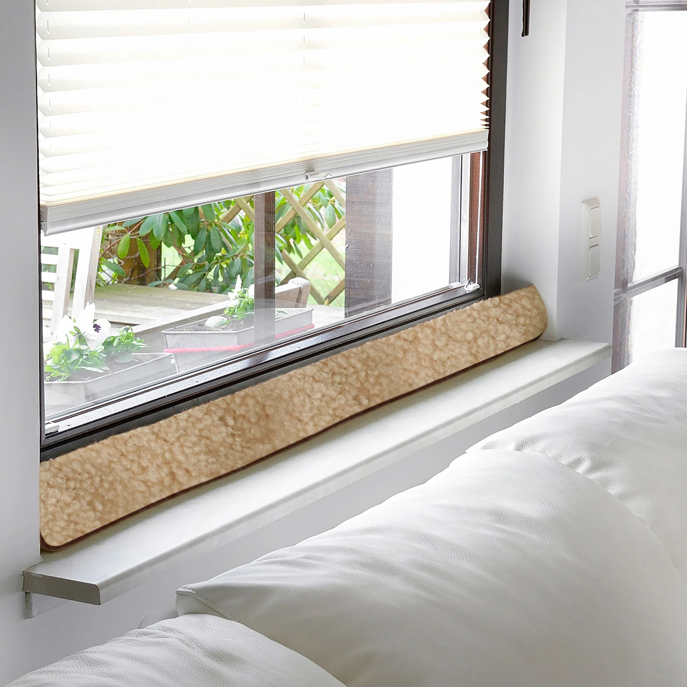 Fenster-Zugluftstopper braun 2 - K&N Schurwolle - FashionsVida