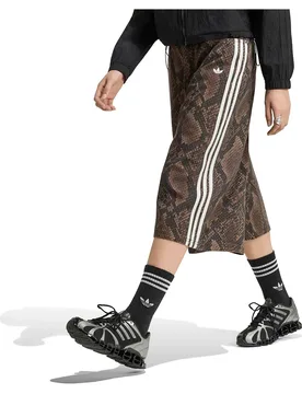Originals Jeans Corti Snake Print Bermuda Earth Strata / Aurora Coffee 30 - Adidas - FashionsVida