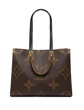 Monogram Reverse Giant OnTheGo MM - Louis Vuitton - FashionsVida