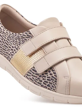Ali Women's Extra Wide Shoes for Swollen Feet - Stone Cheetah - Size: 5½ XXW - Cosyfeet - FashionsVida