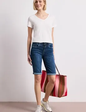 Slim Leg Bermuda mit Turn-Up-Detail female Blau