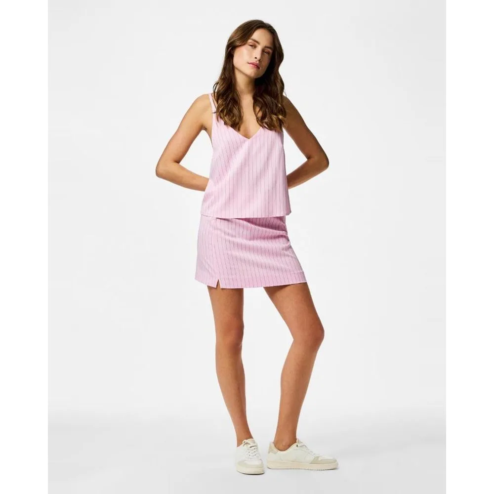 Falda corta de raya diplomática de mujer - Pieces - FashionsVida