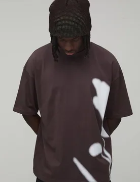 Men's Poppy Print Oversized T-Shirt Chocolate Size Medium Chocolate M - boohooMAN - FashionsVida
