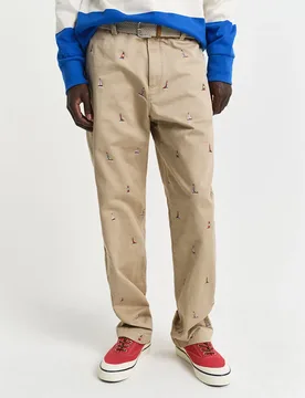Pantaloni Chino 150531 Dark Khaki 40 - Gant - FashionsVida