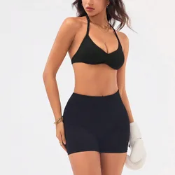 Sujetador deportivo sin costuras de unicolor con pliegues y espalda de tirantes para mujeres