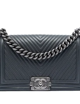 Old Medium Chevron Lambskin Boy Flap - Chanel - FashionsVida