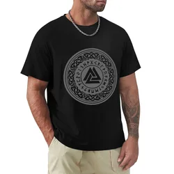 Valknut T-Shirt Plus Size Non-Shrink T-Shirt