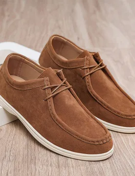 Mocasines de ante sintético marrón para hombre, zapatos casuales planos de punta redonda y caña baja, transpirables, cómodos, ligeros, sin cordone - Shein - FashionsVida
