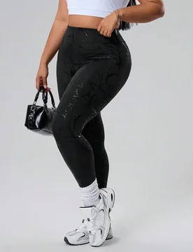 Leggings de talla grande con estampado agrietado, ajuste ceñido, levantamiento de glúteos, deportivo - Shein - FashionsVida