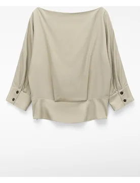 Top de mujer fluido con escote barco - Adolfo Dominguez - FashionsVida