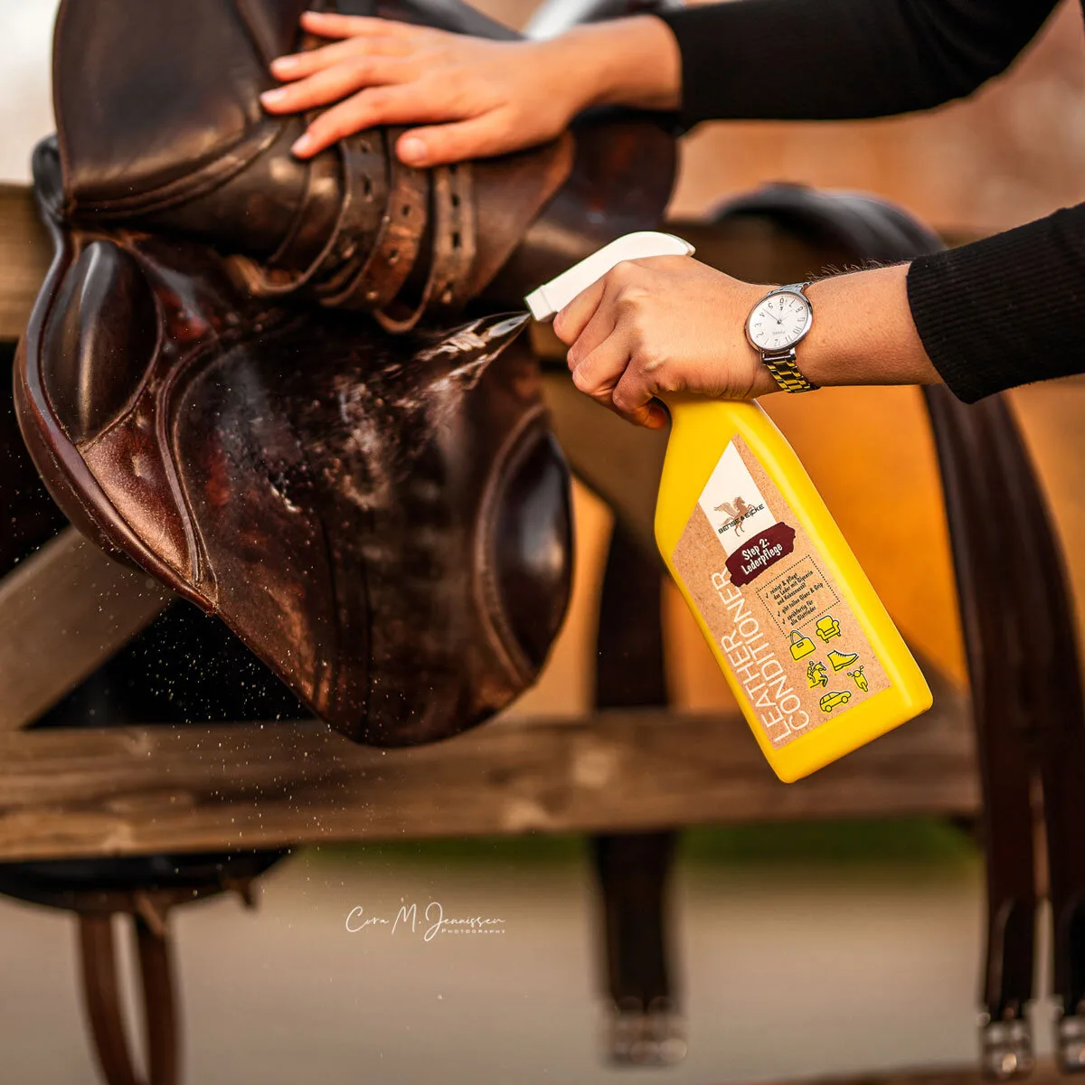 LeatherConditioner - Step2, 500ml - Bense & Eicke - FashionsVida