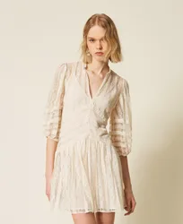 Robe courte en dentelle avec rayures