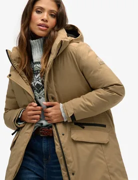 Superdry Damen City Fishtail Gepolsterter Parka Beige - Größe: 38 - 179.99 - FashionsVida