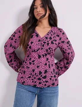 Women's Petite Button Tie Detail Printed Top in Dusty Pink Size: 8 - Dusty Pink - Size: 8 - Dorothy perkins - FashionsVida