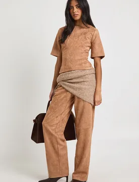 Womens Suede Seam Detail Straight Leg Trouser - Tan - Size 14 Uk - Boohoo - FashionsVida