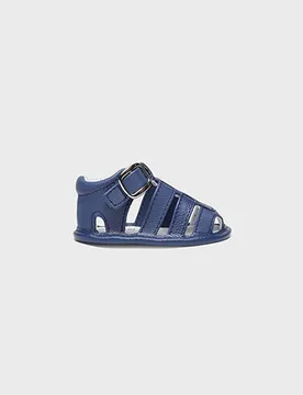 Sandali con listini incrociati blu in similpelle con fibbia 12-19 - Mayoral - FashionsVida