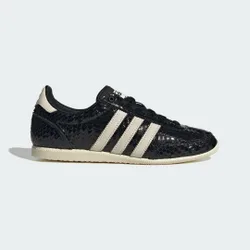 Japan Scarpe 44 2/3 Core Black / Core Black / Off White