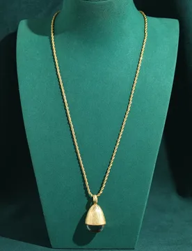 Vintage Gold Color Light Bulb Pendent Necklace For Woman Elegant Metal New Party Luxury Retro Jewelry 2026 Charm Souvenir Trend - Aliexpress - FashionsVida