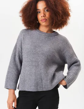 Women's Grey Chunky Knit Oversized Jumper Size: Small/Medium - Grey - Size: S/M - Gini London - FashionsVida