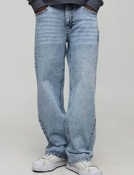 Men's Relaxed Fit All Over Clear Rhinestone Embellished Jeans Light Blue Size 30R Light Blue 30R - boohooMAN - FashionsVida