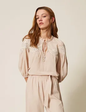 Blouse en mousseline avec macramé - TWINSET - FashionsVida