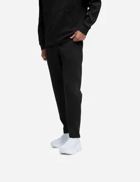 Men's Essential Recovery Pant in Black, Size Large - HOKA - FashionsVida