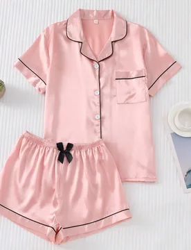 Elegant Fields] Conjunto de pijama de 2 piezas para mujer, top de cuello vuelto de manga corta y shorts con lazo, ropa de hogar, conjunto de dos pieza - Shein - FashionsVida