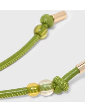 Llavero de mujer dije de flor con perlas - Maje - FashionsVida