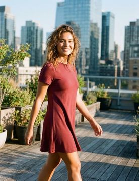 Vestito mini in maglia - bordeaux