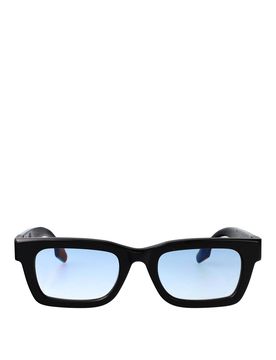 Vision Of Super Il Cavaliere