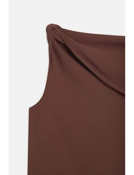 Top de mujer de corte recto y largo medio - Bimani - FashionsVida